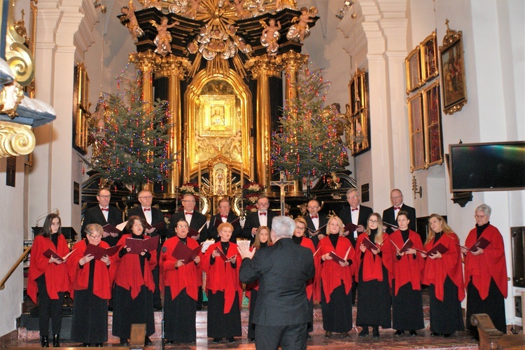 Koncert chóru sanktuaryjnego z Tuchpwa 