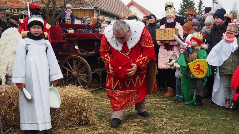 Orszak Trzech Króli 2022 w Brzegu Dolnym