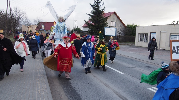 Orszak Trzech Króli 2022 w Brzegu Dolnym