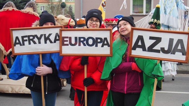 Orszak Trzech Króli 2022 w Brzegu Dolnym