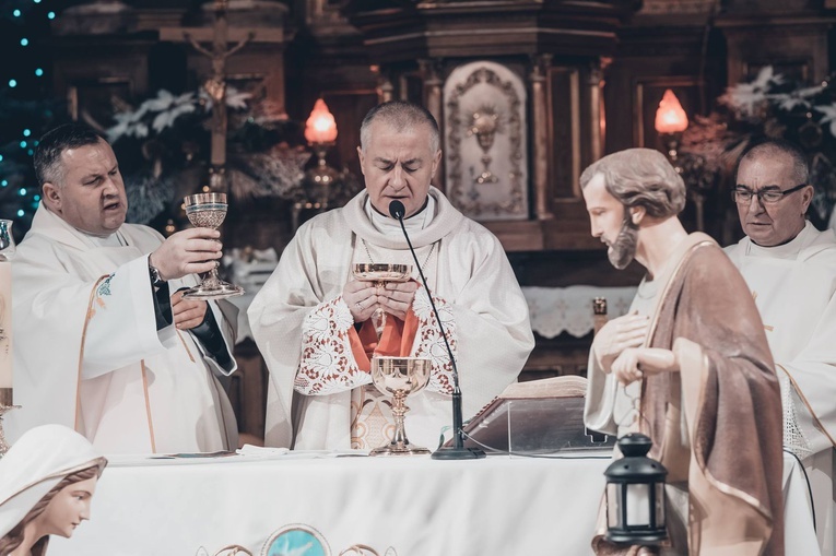 Szczucin. Ćwierćwiecze działalności Stowarzyszenia Rodzin Katolickich