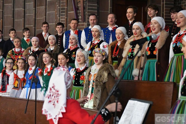 Kolędowanie z "Małymi Gorzowiakami"