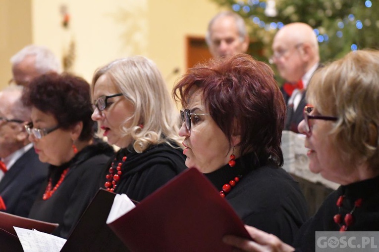 Kolędy i pastorałki u Zbawiciela