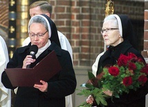 	W bazylice katedralnej na Pradze siostry dziękowały Bogu  za łaski i za służbę w stolicy.