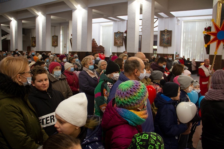 Dzierżoniów. Orszak Trzech Króli jednak poszedł