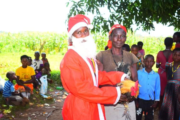 Akcja świąteczna w Kagadi w Ugandzie 