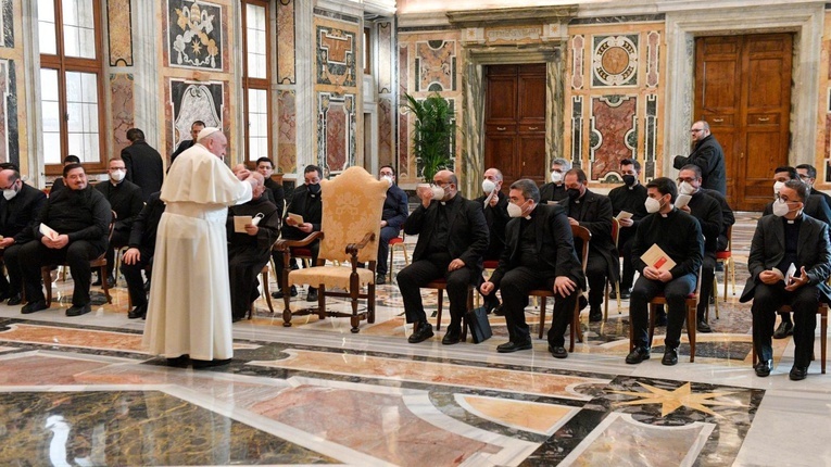Papież do teatynów: wzmacniajcie „szpital polowy” Kościoła