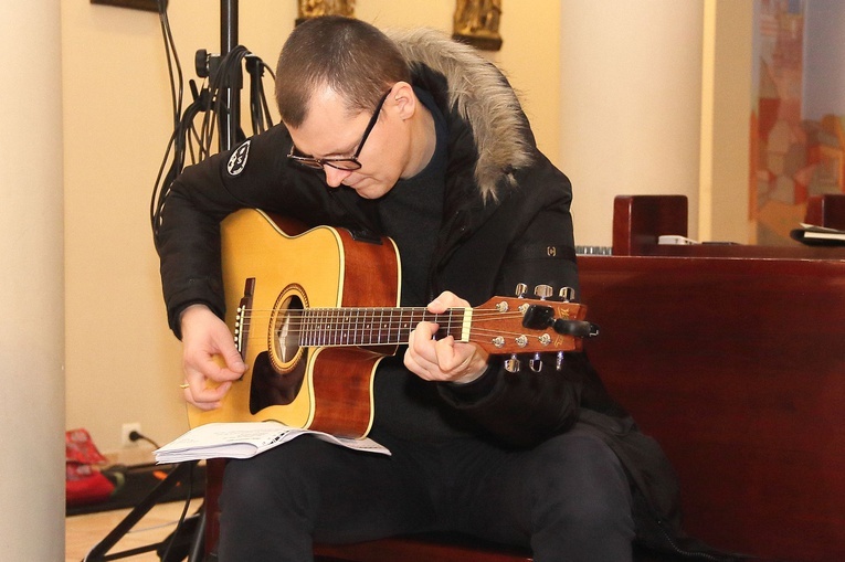 Kurs Zacheusza w CEF