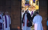 Ostatnie pożegnanie śp. ks. kan. Tadeusza Krzyżaka w Bystrej Krakowskiej