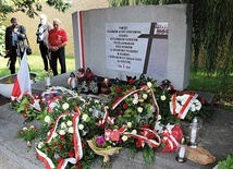 	Działacze i sportowcy Gedanii za swoją propolską postawę zapłacili najwyższą cenę. Na zdjęciu pomnik postawiony dla uczczenia pamięci członków KS – ofiar hitleryzmu.
