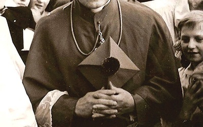 Biskup Wilhlem Pluta zmarł 22 stycznia 1986 roku. Trwa jego proces beatyfikacyjny.