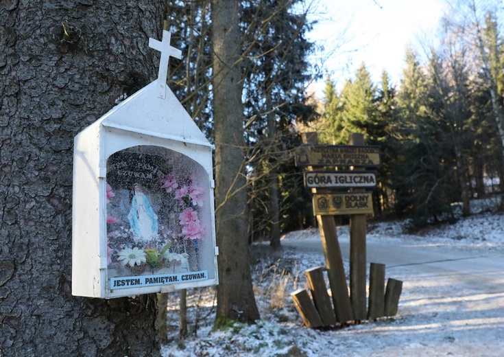 Sanktuarium Maryjne Górze Iglicznej w Sudetach