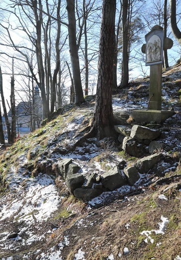 Sanktuarium Maryjne Górze Iglicznej w Sudetach