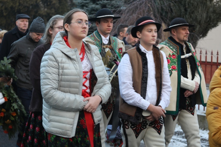 Ostatnie pożegnanie śp. ks. kan. Tadeusza Krzyżaka w Bielsku-Białej Hałcnowie