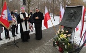 Odsłonięcie tablicy na Skwerze Ks. Jana Machy