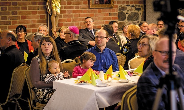 Forum Prorodzinne zorganizowane w Olsztynie przez Stowarzyszenie Wspierania Działań Prorodzinnych.
