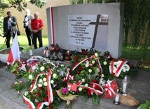 Działacze i sportowcy Gedanii za swoją propolską postawę zapłacili najwyższą cenę. Na zdjęciu pomnik postawiony dla uczczenia pamięci członków KS - ofiar hitleryzmu.