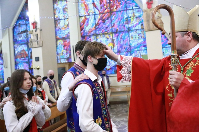 Sromowce Niżne. Bierzmowanie i poświęcenie organów