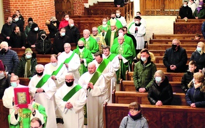 	W niedzielnej Mszy św. w elbląskiej katedrze uczestniczyli ekumeniczni goście. 