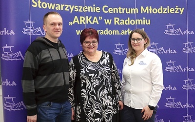 O działalności opowiadali (od lewej) ks. Krzysztof Bochniak, Ewa Kamińska i Agnieszka Banasik.