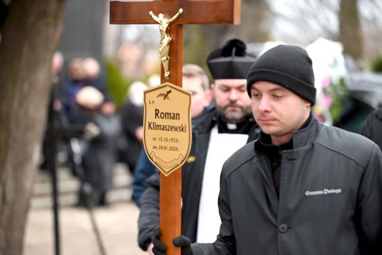 Katedra była jego domem. Pogrzeb Romana Klimaszewskiego