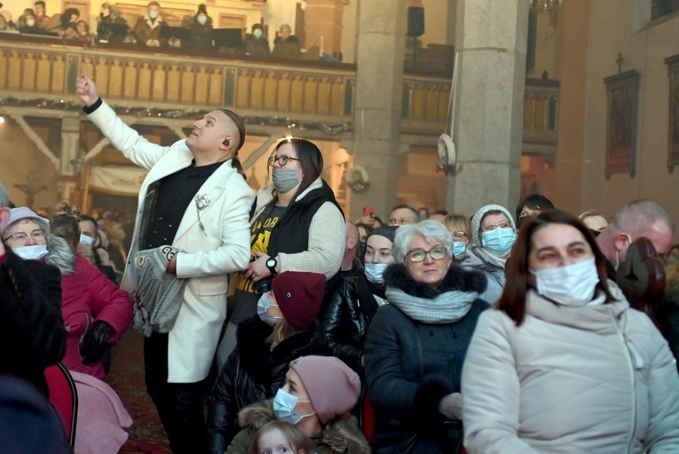 Kolędowanie Golec uOrkiestry w Osieku