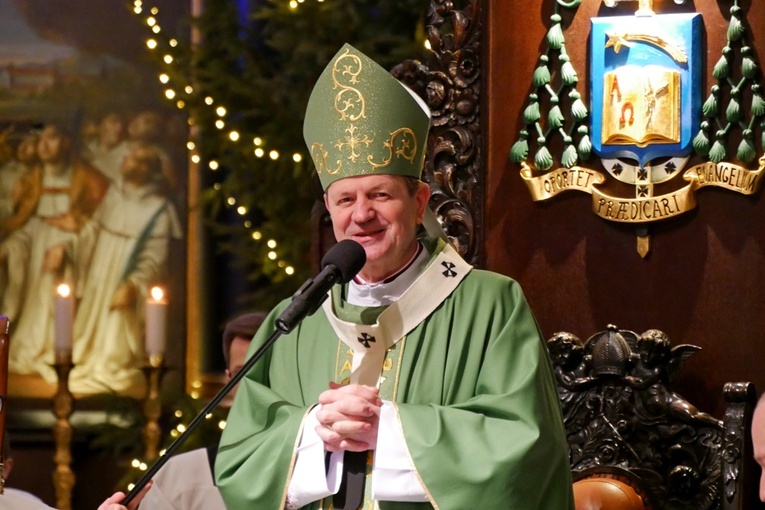 Abp Tadeusz Wojda urodził się 29 stycznia 1957 roku.