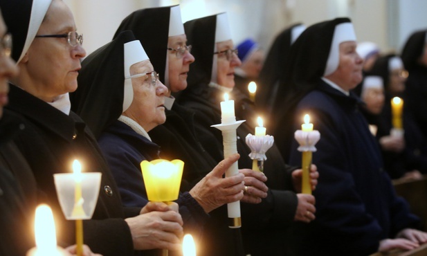 Archidiecezja katowicka. Dzień Życia Konsekrowanego. "Abyśmy siali miłość tam, gdzie panuje nienawiść"