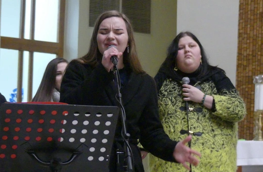 Uwielbieniowo-kolędowy wieczór z Fausystem i Olą Nykiel w Aleksandrowicach