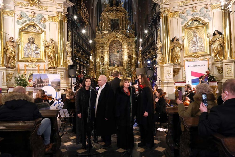 VIII koncert "Kolędy do nieba"