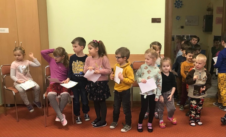 Obchodu święta patronalnego u pieszyckich salezjanek