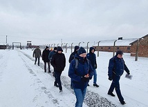 Nabożeństwo odbyło się w mroźnej, zimowej aurze.