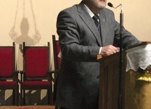 ▲	Prelegent jest specjalistą ds. rodziny i autorem wielu publikacji na ten temat.