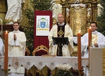 ▲	Arcybiskup koadiutor archidiecezji katowickiej.