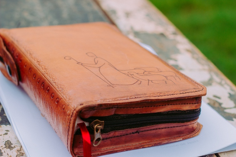 Dzieci, młodzi i ojcowie – charyzmat bycia chrześcijaninem