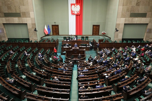 Sejm odrzucił projekt ustawy o testowaniu pracowników pod kątem zakażenia SARS-CoV-2