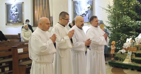 Będą diakonami stałymi