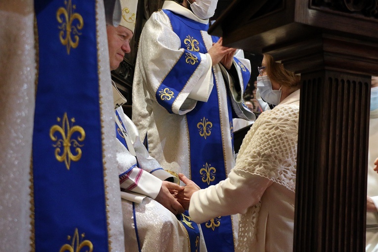 Dzień Życia Konsekrowanego w katedrze wrocławskiej 2022