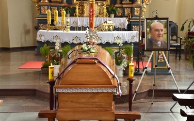 Kłodawa pożegnała śp. ks. Bronisława Chudego