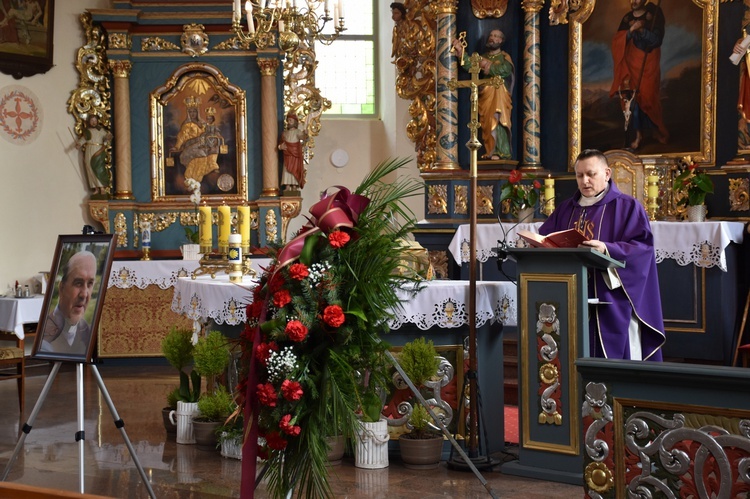 Kłodawa pożegnała śp. ks. Bronisława Chudego