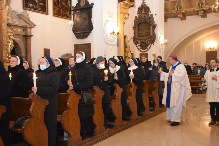 Dzień Życia Konsekrowanego w Łowiczu.