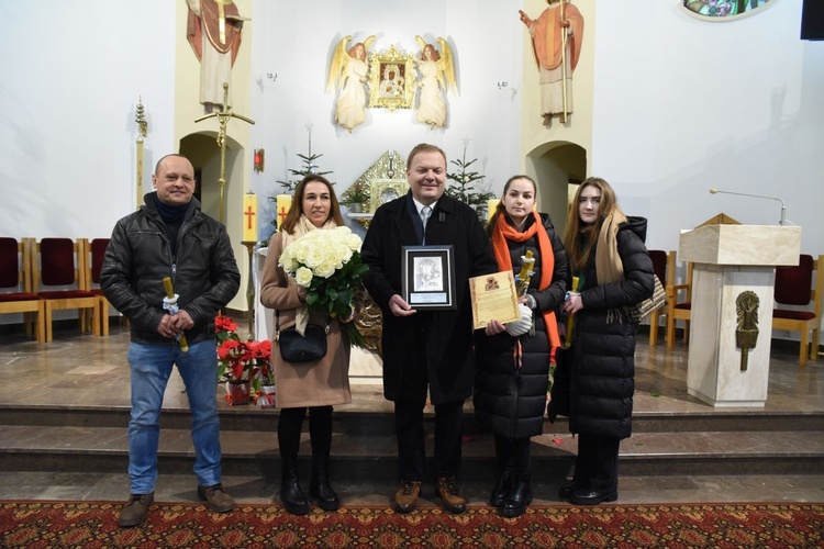 Firma oddana Matce Bożej