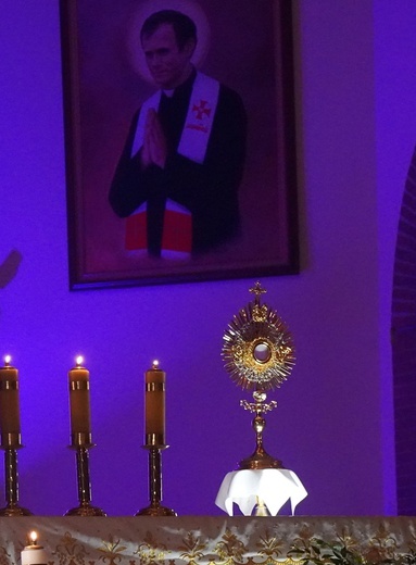 Czuwanie "Ogień dwóch Serc" w parafii pw. św. Maksymiliana M. Kolbego we Wrocławiu