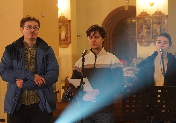 Czuwanie "Ogień dwóch Serc" w parafii pw. św. Maksymiliana M. Kolbego we Wrocławiu
