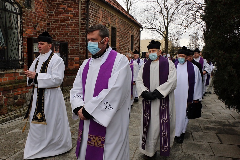 Pogrzeb śp. ks. kan. Zbigniewa Zapaśnika