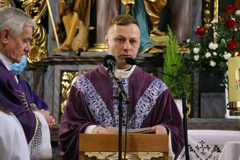 Pogrzeb śp. ks. kan. Zbigniewa Zapaśnika