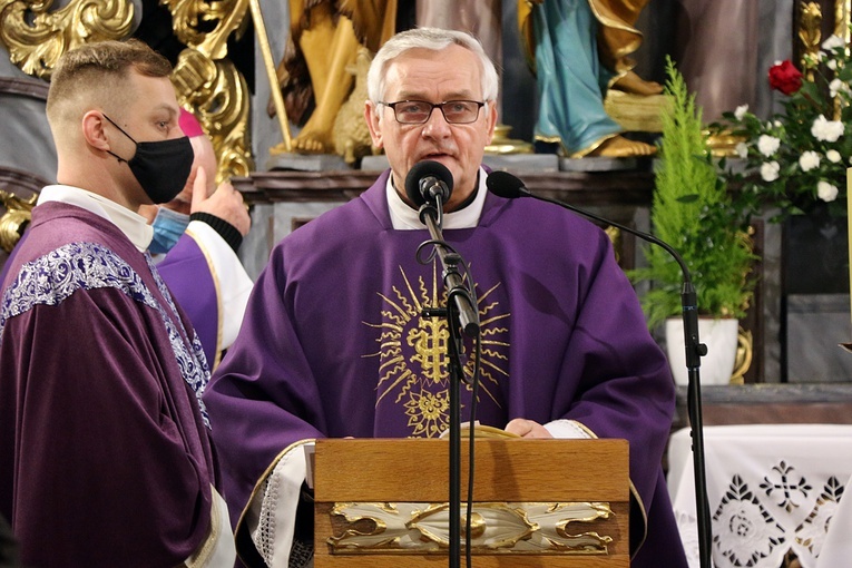 Pogrzeb śp. ks. kan. Zbigniewa Zapaśnika