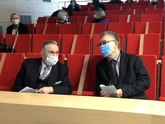 Prof. Marek Jabłonowski (z prawej) i Jan Banaszak mówili o COP i jego budowniczych.