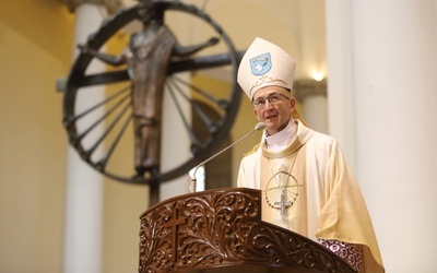 Abp Adrian Galbas zaczął posługę w archidiecezji katowickiej
