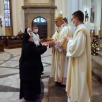 Liturgiczne rozpoczęcie posługi arcybiskupa koadiutora cz. 1